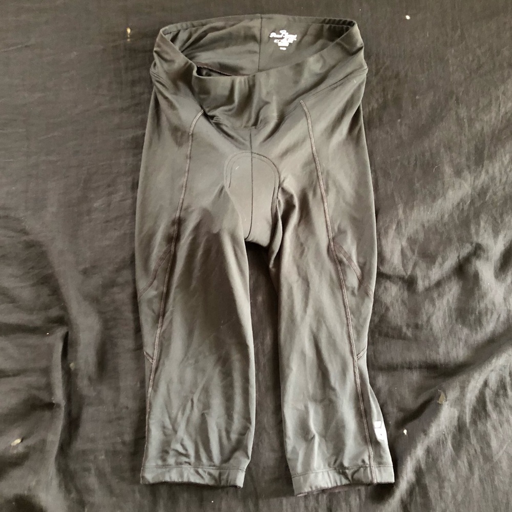 Pearl Izumi Select knee length cycling shorts